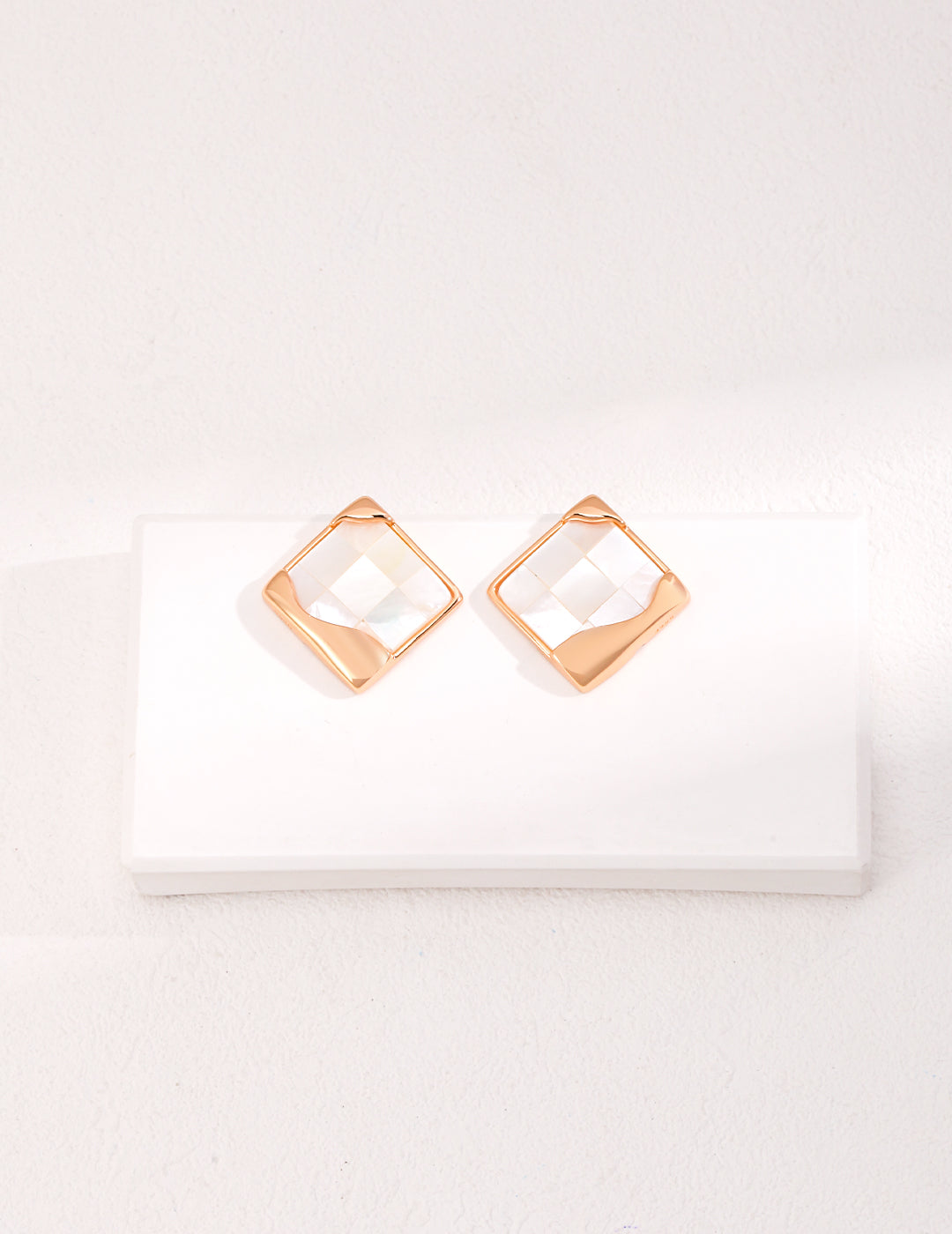 Boucles d'oreilles en argent sterling en forme de coquillage