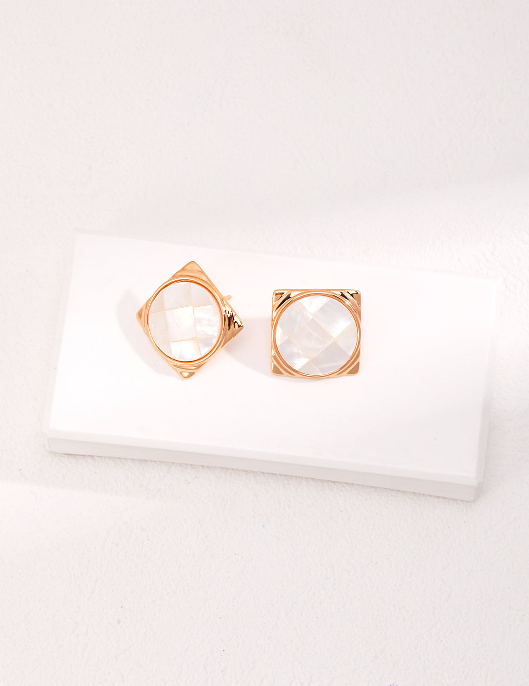 Boucles d'oreilles minimalistes en argent sterling