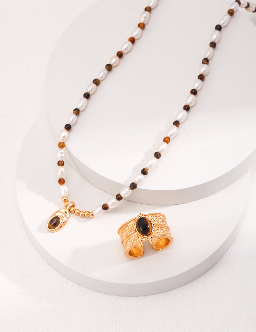 Collier Coyote Perles naturelles/Pierre œil de tigre