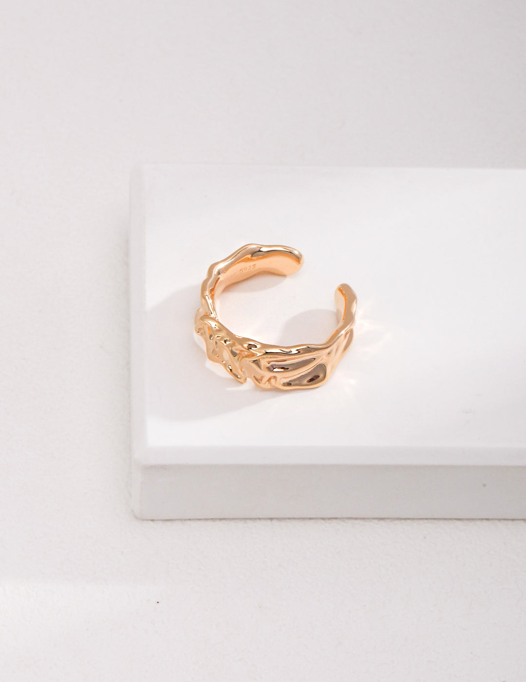 Crumpled Leaves Ring