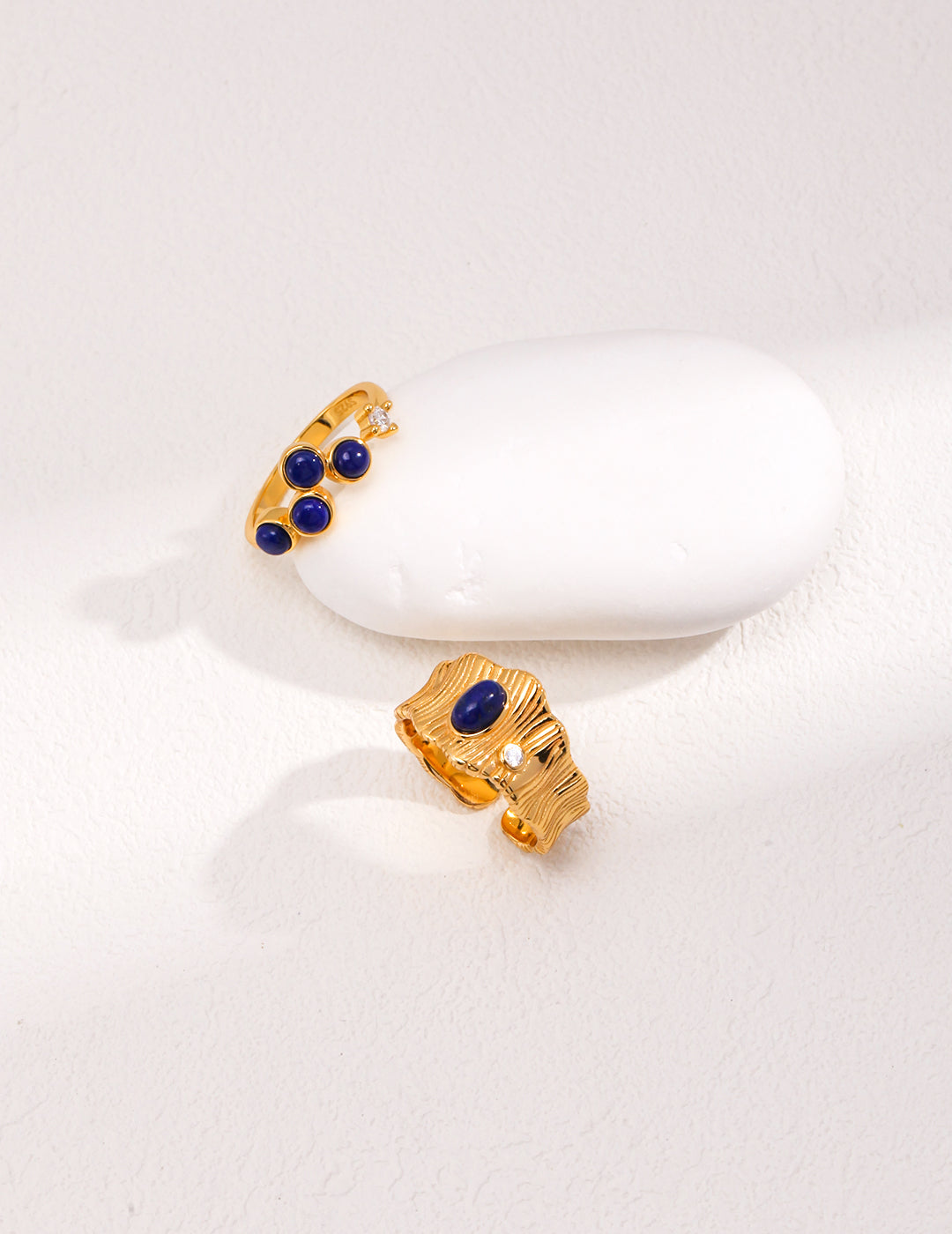 Laurina ring