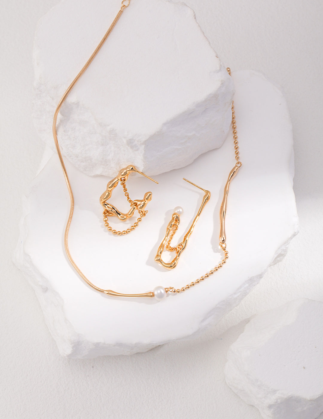 Collana della semplicità