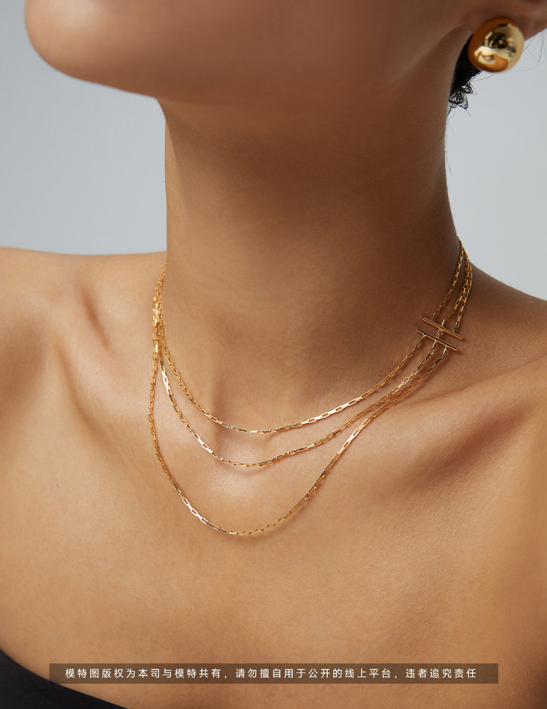 Collana a tripla catena